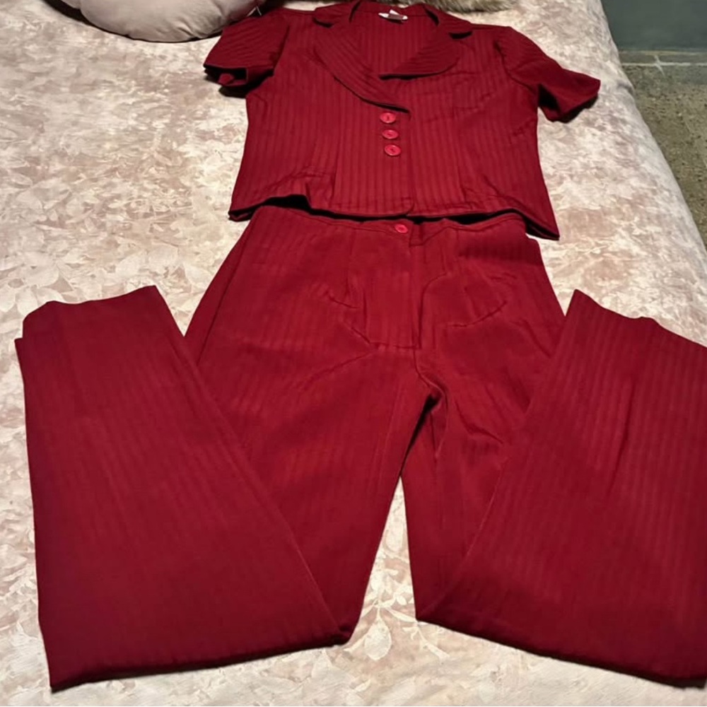 Elegant Red Women's Pants & sweater Set